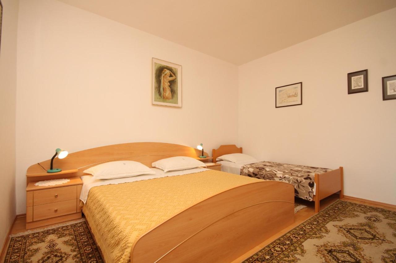 Apartment Kukljica 8237C Dış mekan fotoğraf